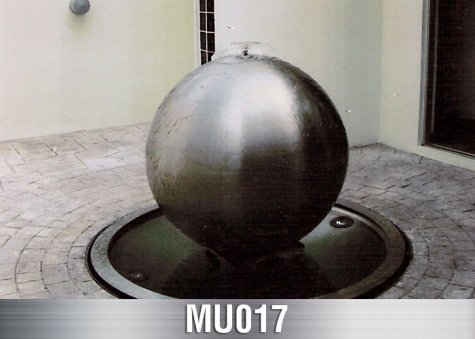 MU017